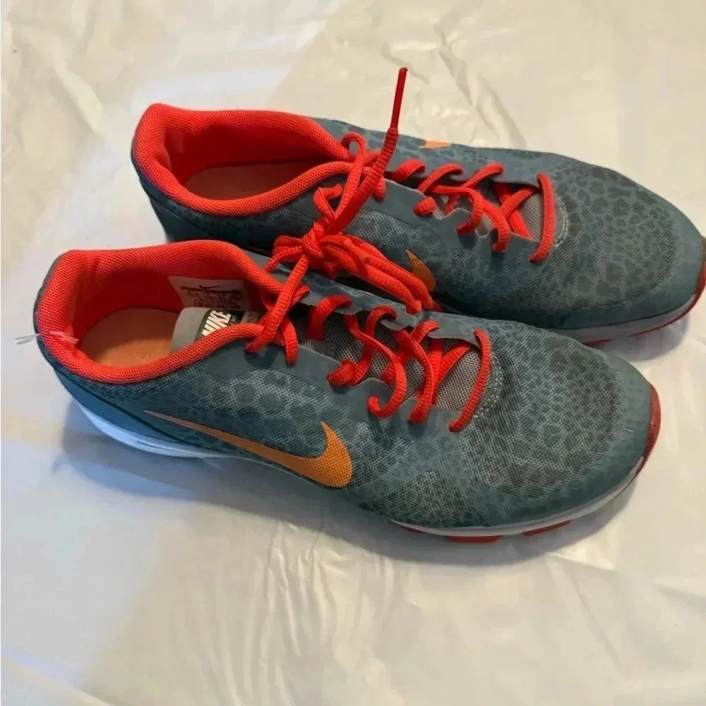 Nike Dual Fusion TR Womens Athletic Shoes Size 9.5 US Multicolored Training